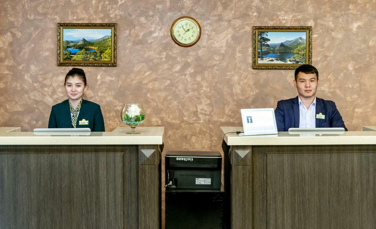 Hotel Tourist Astana Exteriér fotografie